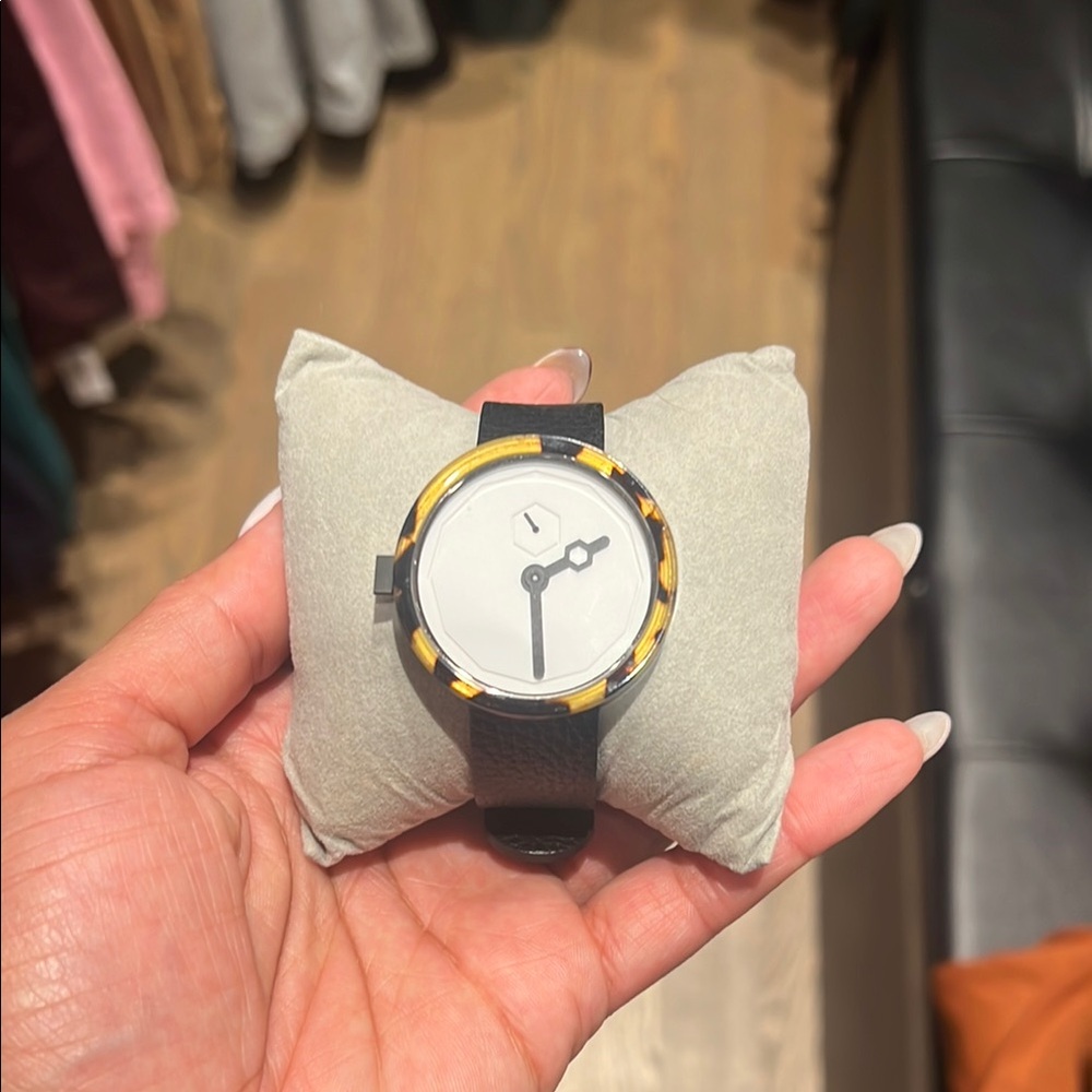 Tortoise Watch